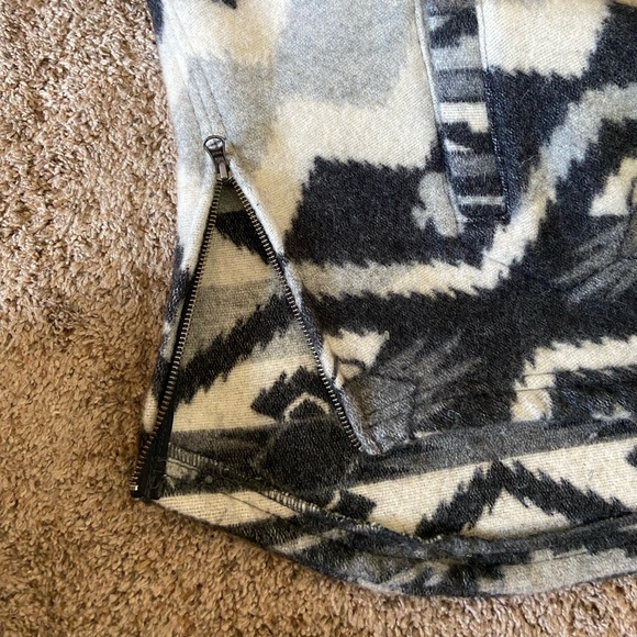 Woolrich AEO Blanket Hooded Pullover - Picture 7 of 9